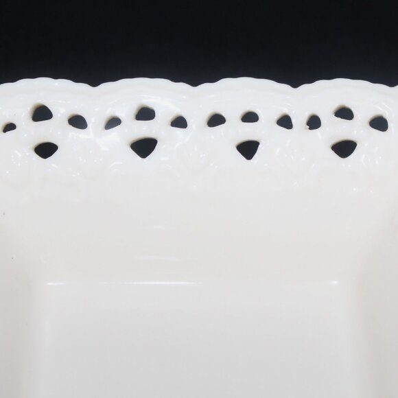 Lovely Trinket Dish | Skye McGhie Cream Lace Porcelain Jewelry Dish - Picture 3 of 5